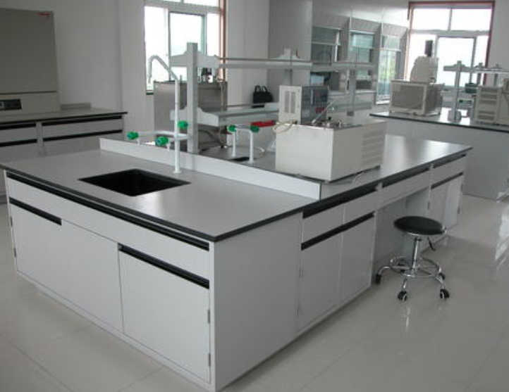 如何提高全钢实验室工作台安全系数？