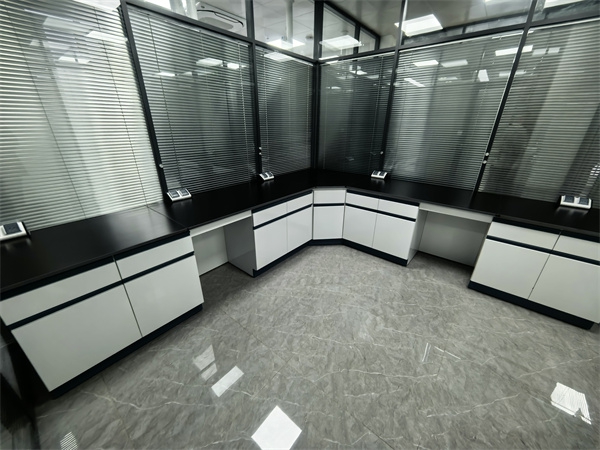 实验室边台 实验室边台