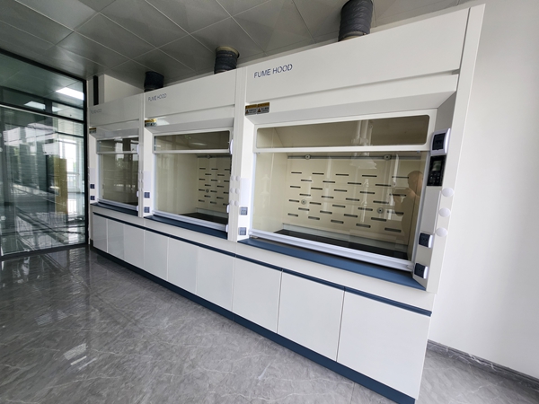 山东通风柜厂家